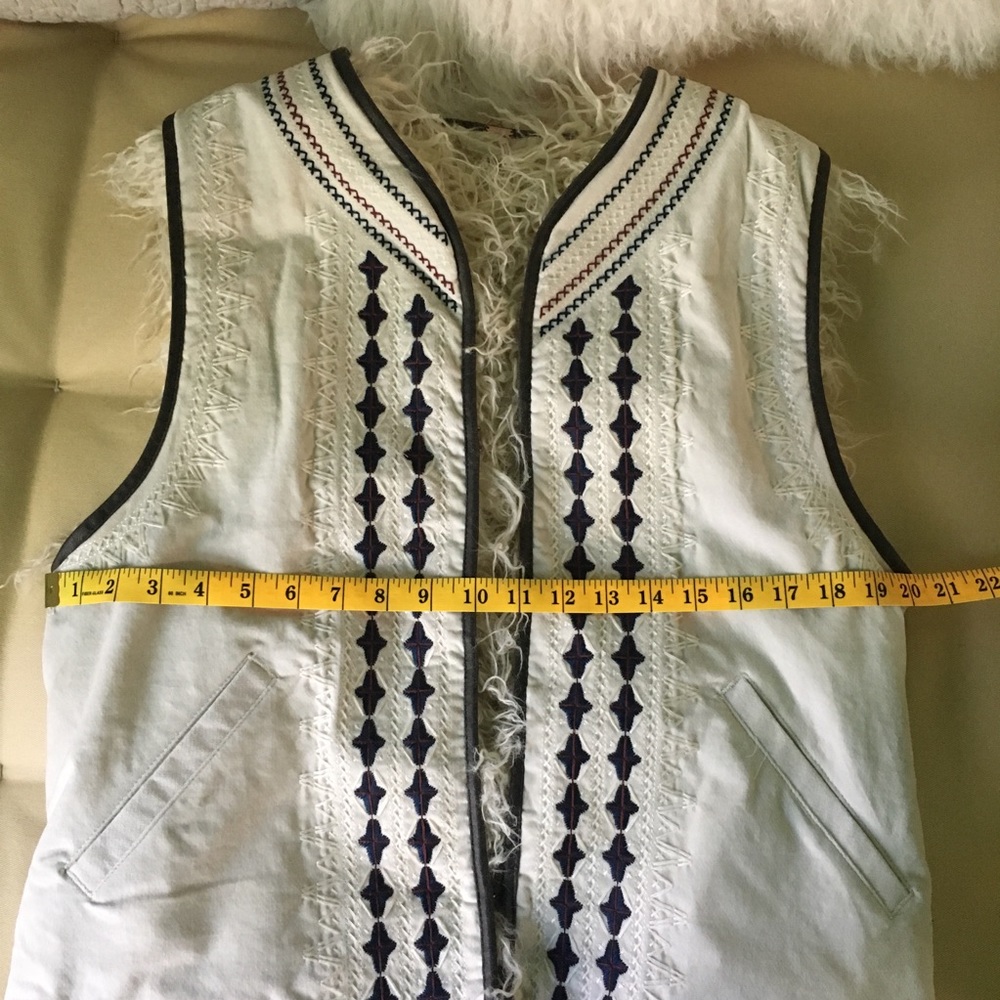 Free People Boho Embroidered Vest Small  New! - Picture 7 of 8
